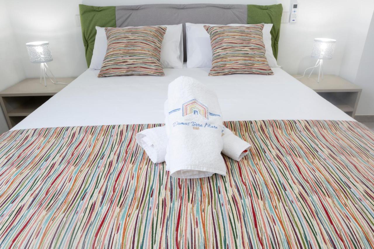 B&B Domus Terra Mare ตอร์เร ซาน จิโอวานนิ อูเจนโต ภายนอก รูปภาพ